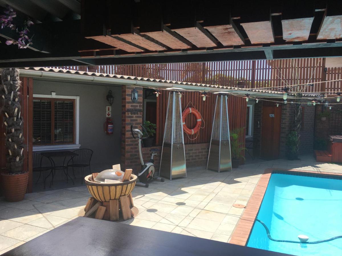 The Travel Inn Durban Extérieur photo