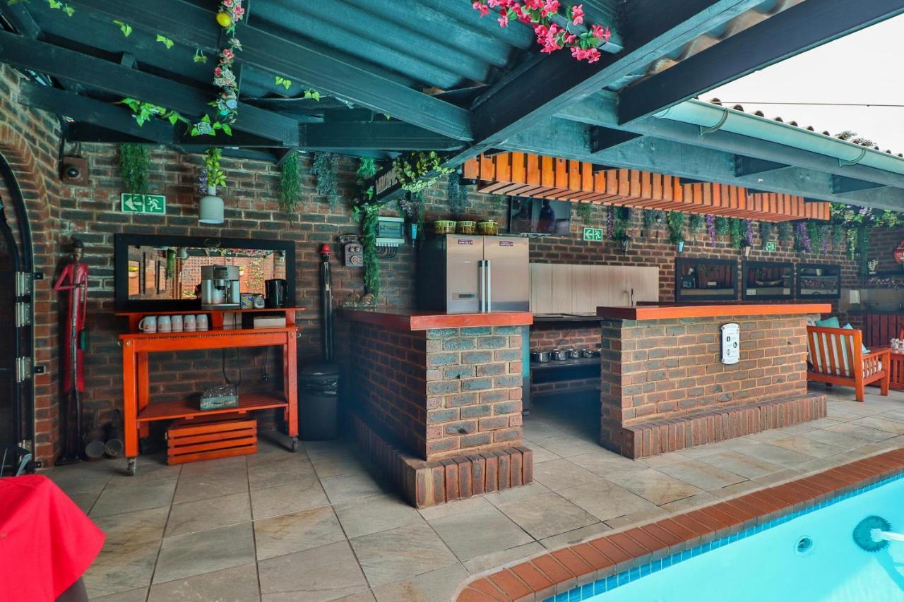 The Travel Inn Durban Extérieur photo